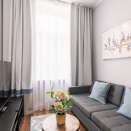 M14 - Heart Of Riga, 2 Bedrooms, Premium Design - By Innorental Riga